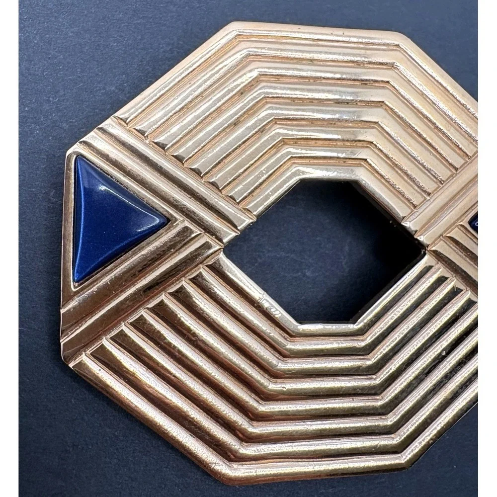 Avon Brooch Gallery Originals Blue Nile Gold Tone Blue Enamel‎ Art Deco Pin